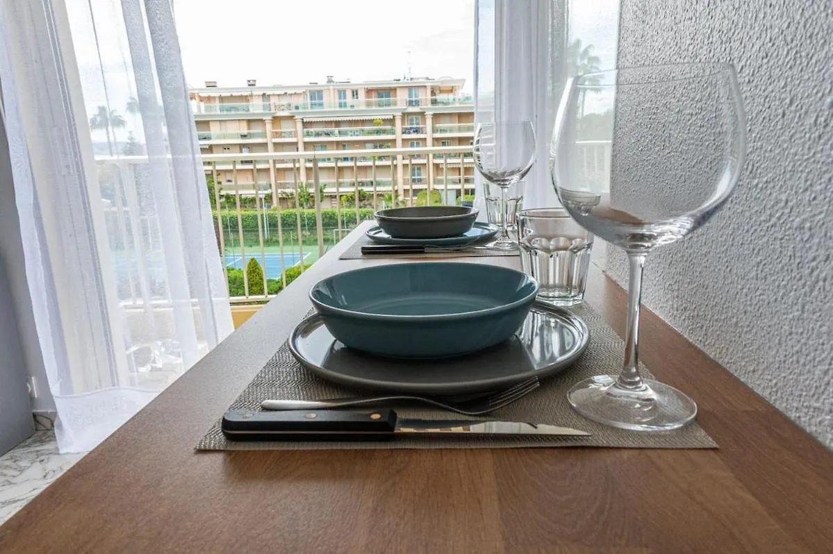 Apartment Cozy Sea View Studio For 2 People Saint-Laurent-du-Var