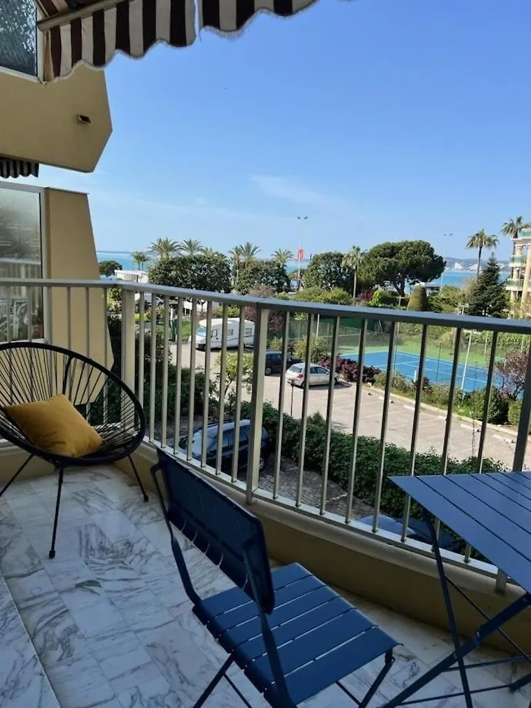 Cozy Sea View Studio For 2 People Saint-Laurent-du-Var