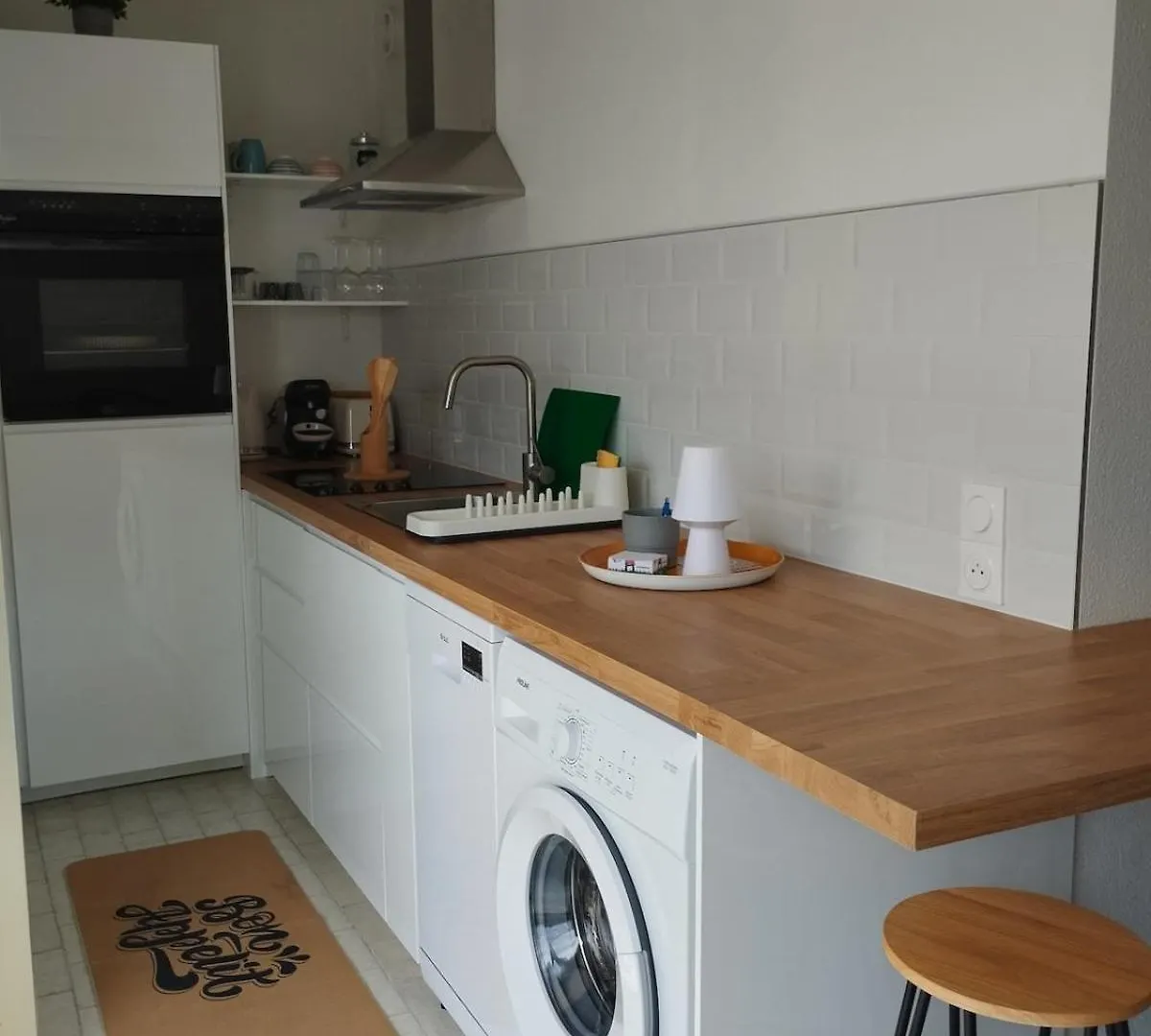 Cozy Sea View Studio For 2 People Saint-Laurent-du-Var